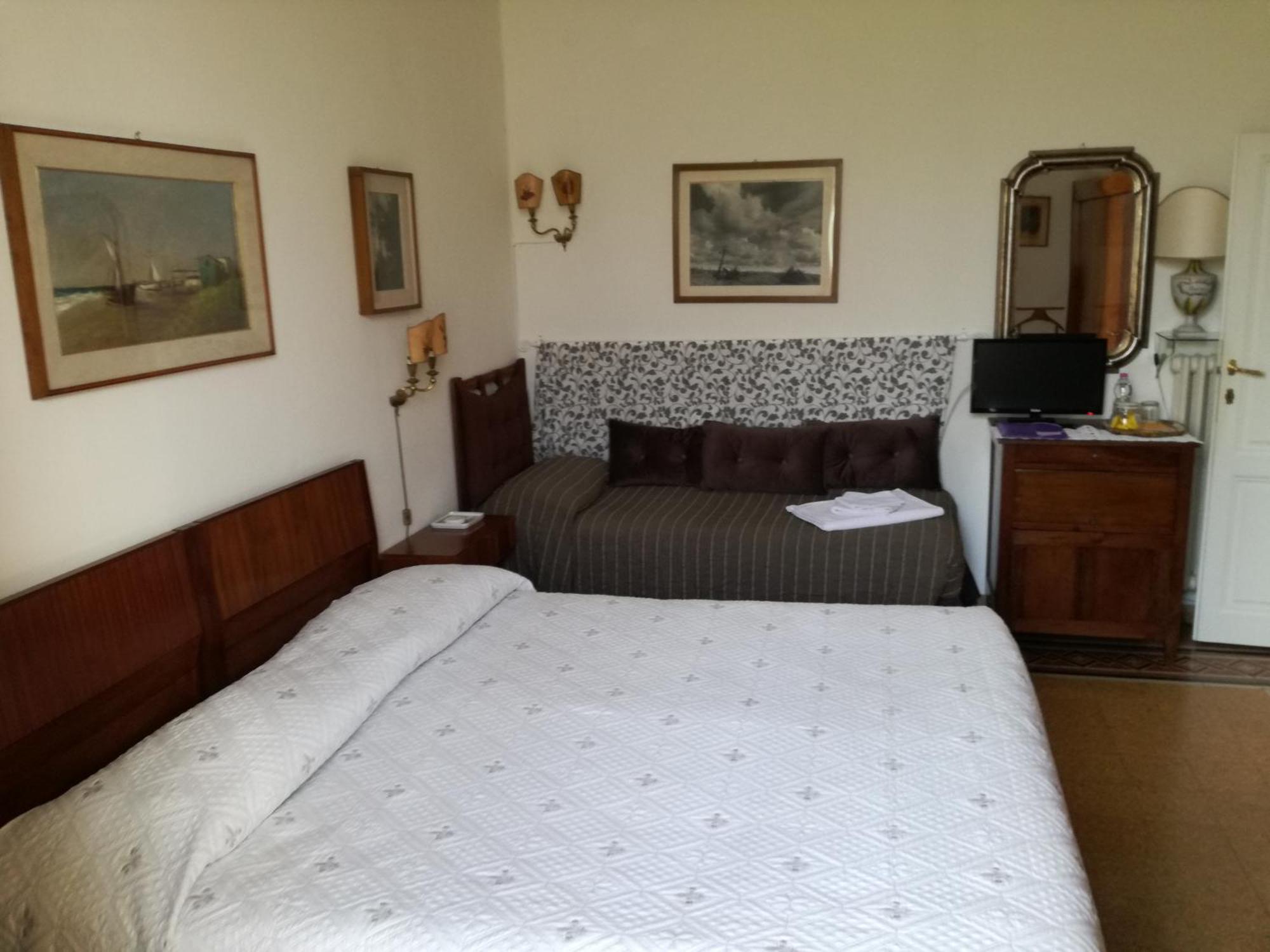 Rooms By Anna Флоренція Екстер'єр фото